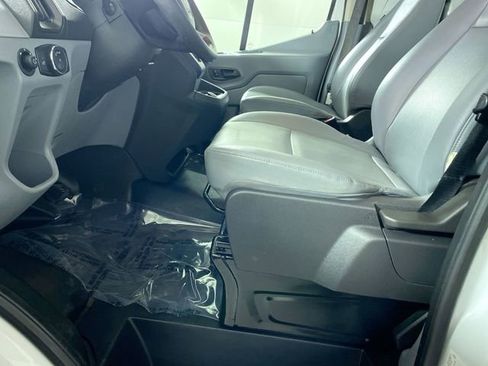 Used 2019 Ford Transit 150 130 Low Roof image 4