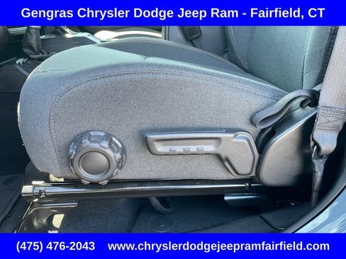 Certified 2025 Jeep Wrangler Unlimited Sahara AWD/4WD image 48