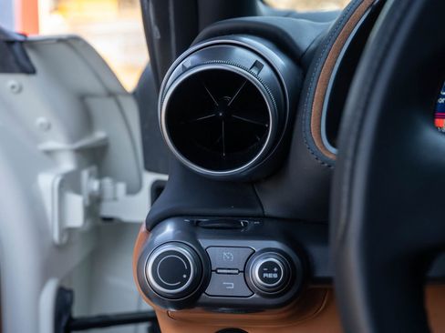 Certified 2019 Ferrari 812 Superfast image 31