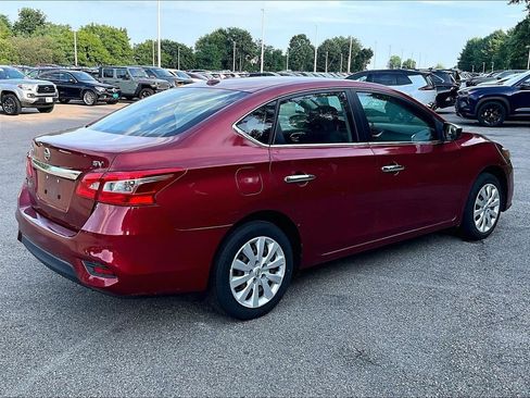 Used 2017 Nissan Sentra SV FWD image 6