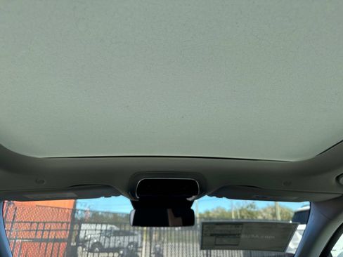 New 2025 Mercedes-Benz E 450 4MATIC Sedan image 14