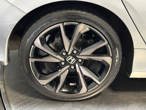 Used 2020 Honda Civic Sport image 16