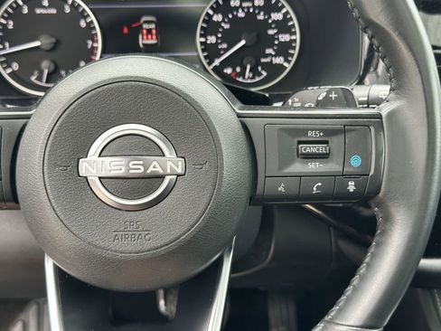 Certified 2024 Nissan Pathfinder SV w/ SV Premium Package AWD/4WD image 26