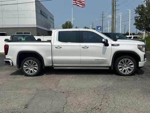 Used 2021 GMC Sierra 1500 Denali w/ Denali Ultimate Package AWD/4WD image 2