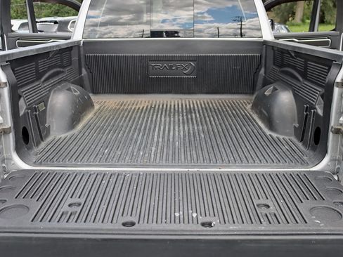 Used 2019 RAM 1500 Laramie w/ Sport Appearance Package AWD/4WD image 37