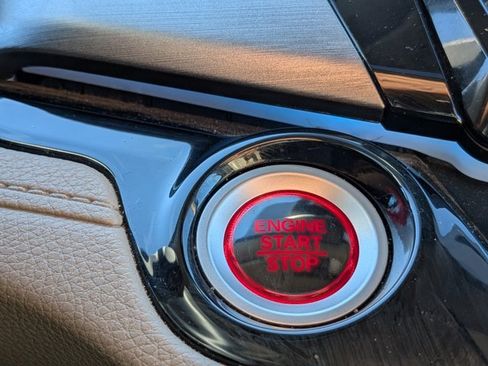 Used 2023 Honda Odyssey Touring image 33