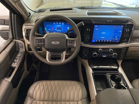 New 2026 Ford F350 Platinum w/ Platinum Plus Package AWD/4WD image 11