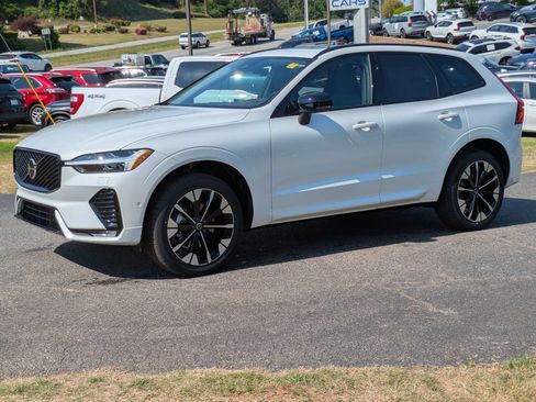 New 2026 Volvo XC60 B5 Plus w/ Protection Package Premier AWD/4WD image 2