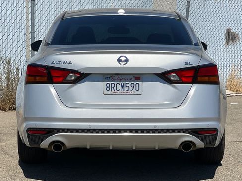 Used 2019 Nissan Altima 2.5 SL FWD image 4
