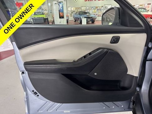 Used 2022 Ford Mustang Mach-E Premium RWD image 12