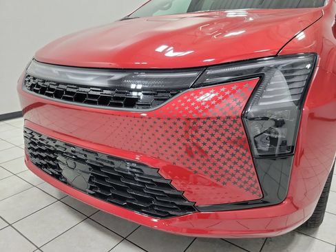 New 2027 Chrysler Pacifica Select AWD/4WD image 16