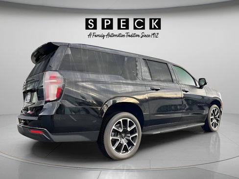 Used 2024 Chevrolet Suburban RST w/ Luxury Package AWD/4WD image 5