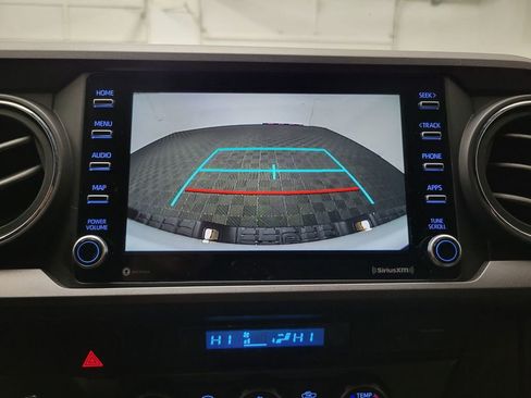 Used 2023 Toyota Tacoma TRD Off-Road image 25