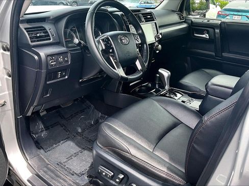 Used 2023 Toyota 4Runner TRD Off-Road Premium AWD/4WD image 13