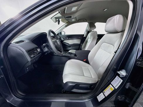 Used 2023 Honda Civic LX image 17