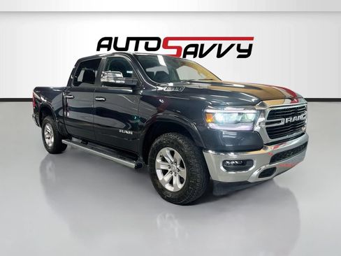 Used 2021 RAM 1500 Laramie AWD/4WD image 1