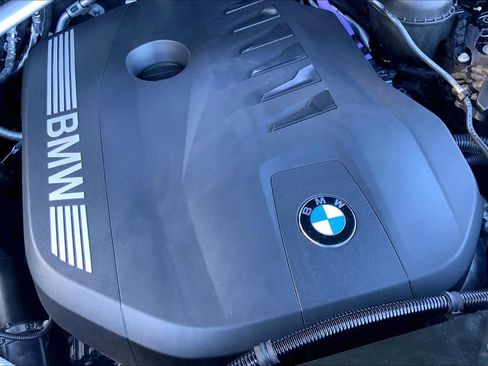 Certified 2025 BMW X7 xDrive40i image 31