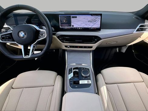 Used 2026 BMW 330i Sedan w/ M Sport Package RWD image 14