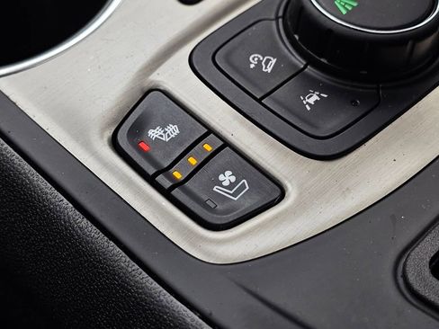 Used 2020 GMC Terrain Denali w/ Denali Premium Package image 18