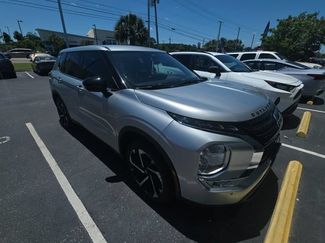 Used 2022 Mitsubishi Outlander SE FWD video 1