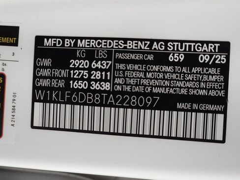 Certified 2026 Mercedes-Benz E 53 AMG e 4MATIC Sedan image 38
