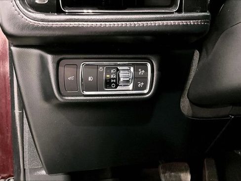 Used 2020 Lincoln Aviator Reserve w/ Equipment Group 201A image 38