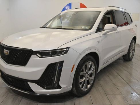 Used 2020 Cadillac XT6 Sport w/ Platinum Package image 1