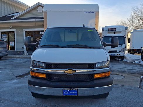 New 2026 Chevrolet Express 3500 w/ Power Convenience Package image 2