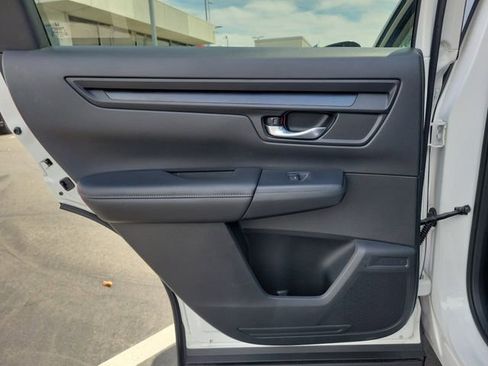 Certified 2025 Honda CR-V EX image 14