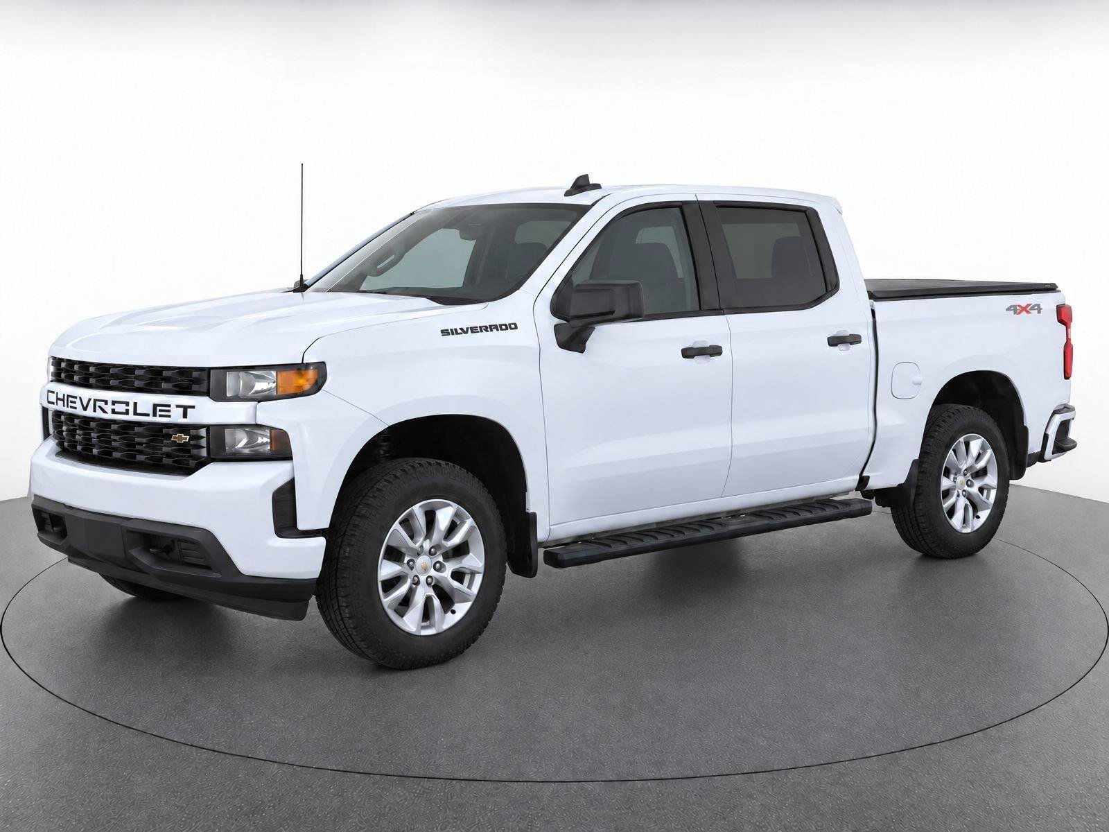 Used 2021 Chevrolet Silverado 1500 Custom w/ LPO, Dark Essentials Package AWD/4WD image 2