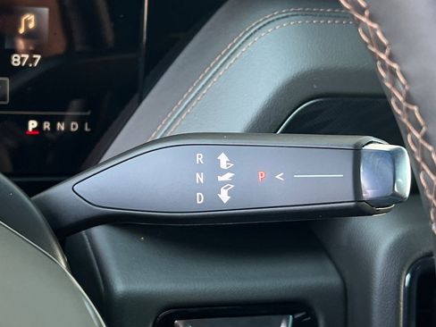 New 2026 GMC Yukon XL AT4 image 22