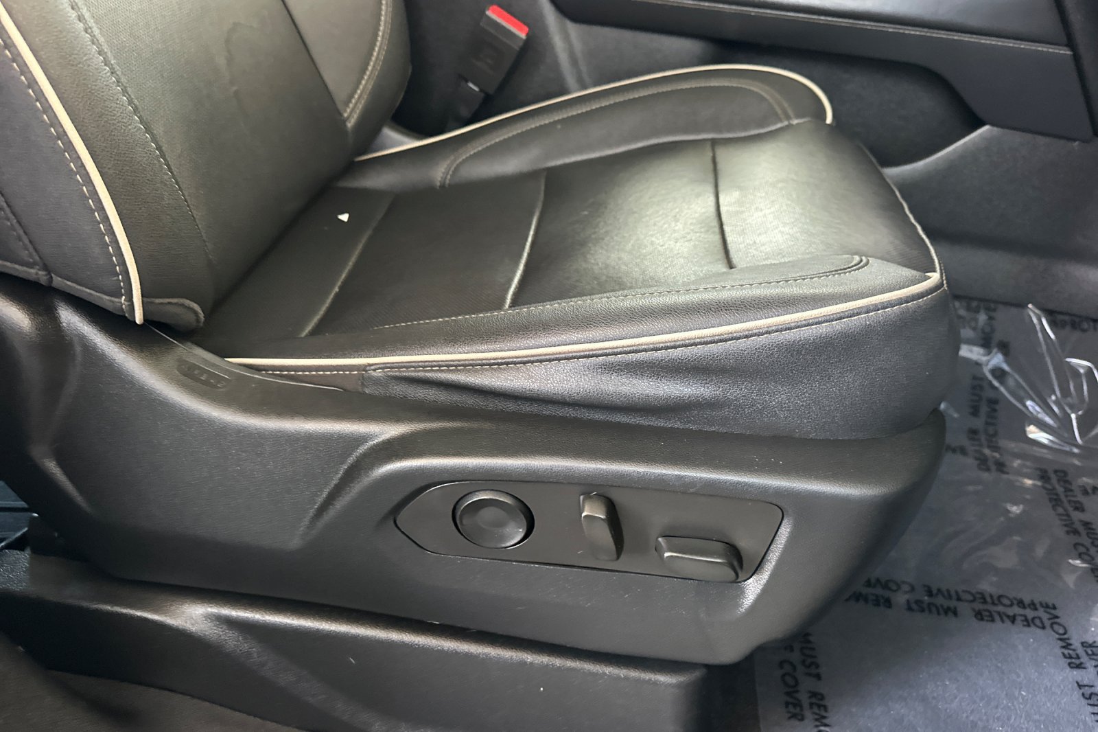 Certified 2023 GMC Yukon XL SLT RWD image 25