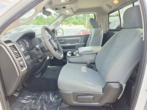 Used 2019 RAM 1500 Tradesman w/ Popular Equipment Group RWD image 11