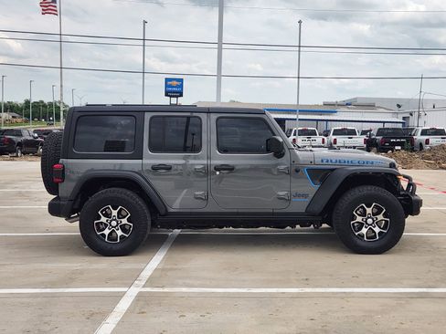 Used 2023 Jeep Wrangler Unlimited Rubicon 4xe AWD/4WD image 7