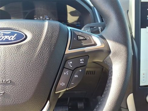 Certified 2022 Ford Edge SEL w/ Convenience Package image 16