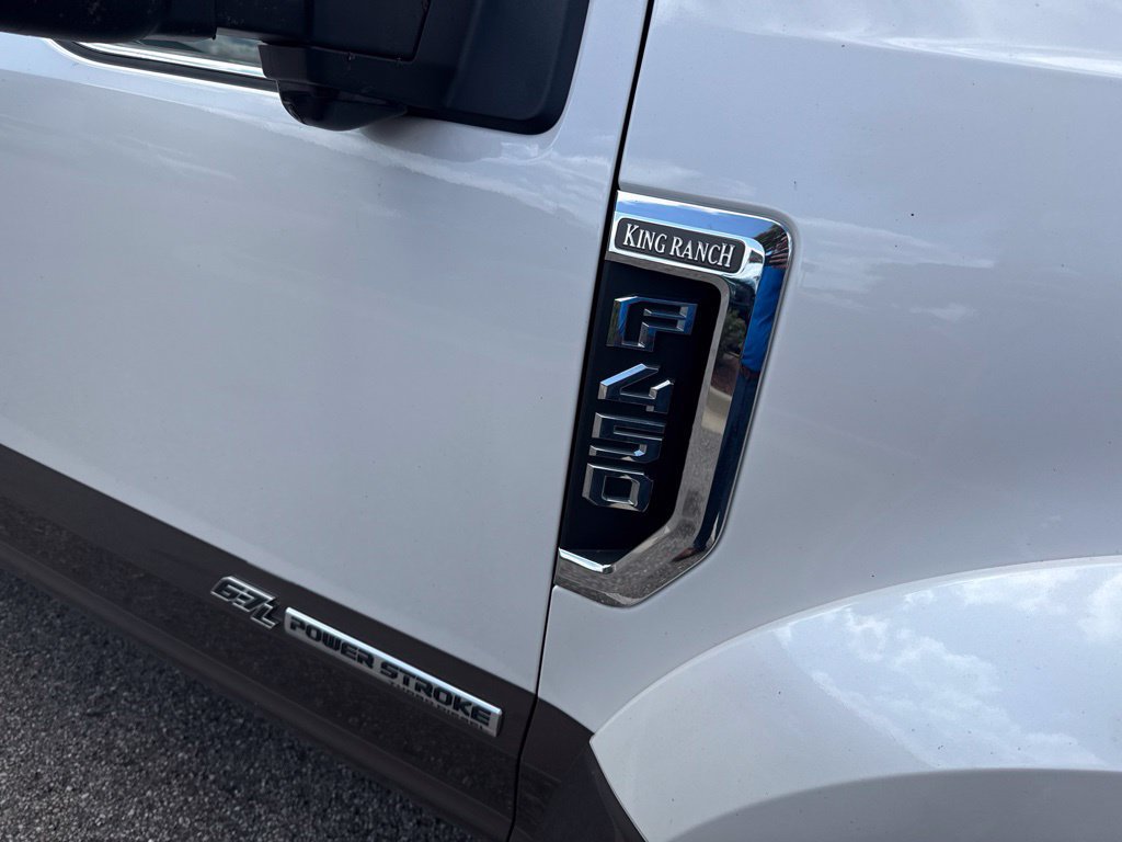 Used 2017 Ford F450 King Ranch w/ King Ranch Ultimate Package AWD/4WD image 2