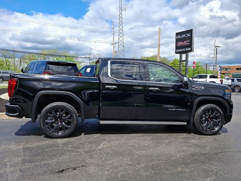 Used 2023 GMC Sierra 1500 Denali w/ Denali Reserve Package AWD/4WD image 7