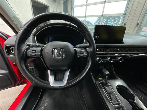 Used 2024 Honda Civic Touring image 15