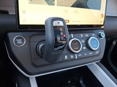 New 2026 Land Rover Defender 110 S image 11