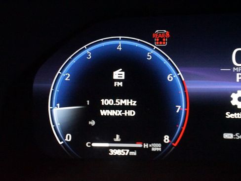 Certified 2024 Toyota Grand Highlander FWD image 16