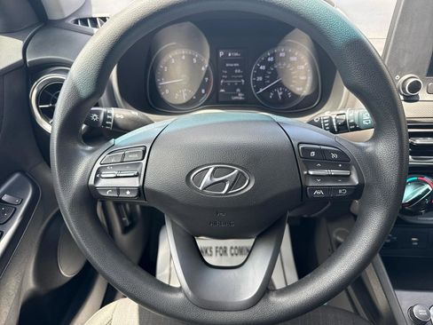 Used 2023 Hyundai Kona SEL FWD image 30