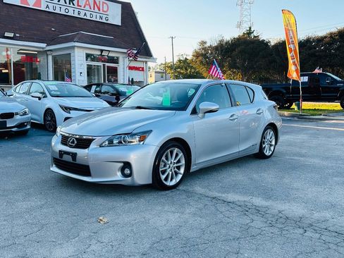 Used 2011 Lexus CT 200h Premium image 7