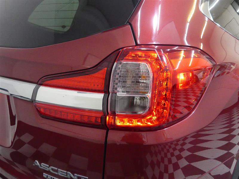 Used 2020 Subaru Ascent Limited w/ Technology Package AWD/4WD image 16