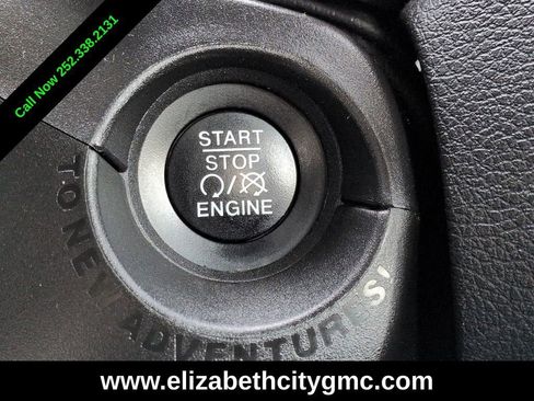 Used 2021 Jeep Renegade Latitude w/ Convenience Group AWD/4WD image 29