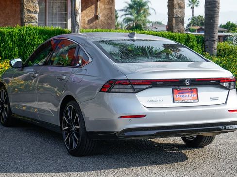 Used 2024 Honda Accord Touring image 6