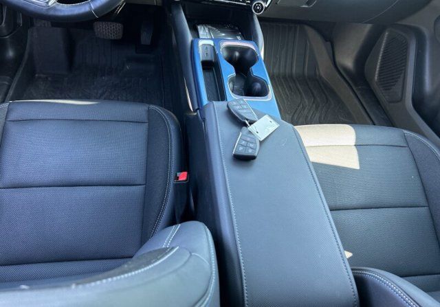 Used 2024 Chevrolet Equinox EV LT FWD image 11