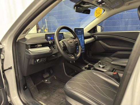 Used 2022 Ford Mustang Mach-E Select w/ Comfort/Technology Package image 15