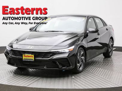 Used 2025 Hyundai Elantra Sport w/ Cargo Package