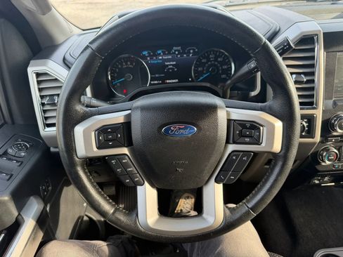 Used 2015 Ford F150 Lariat AWD/4WD image 12
