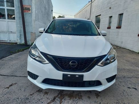 Used 2019 Nissan Sentra SV FWD image 4